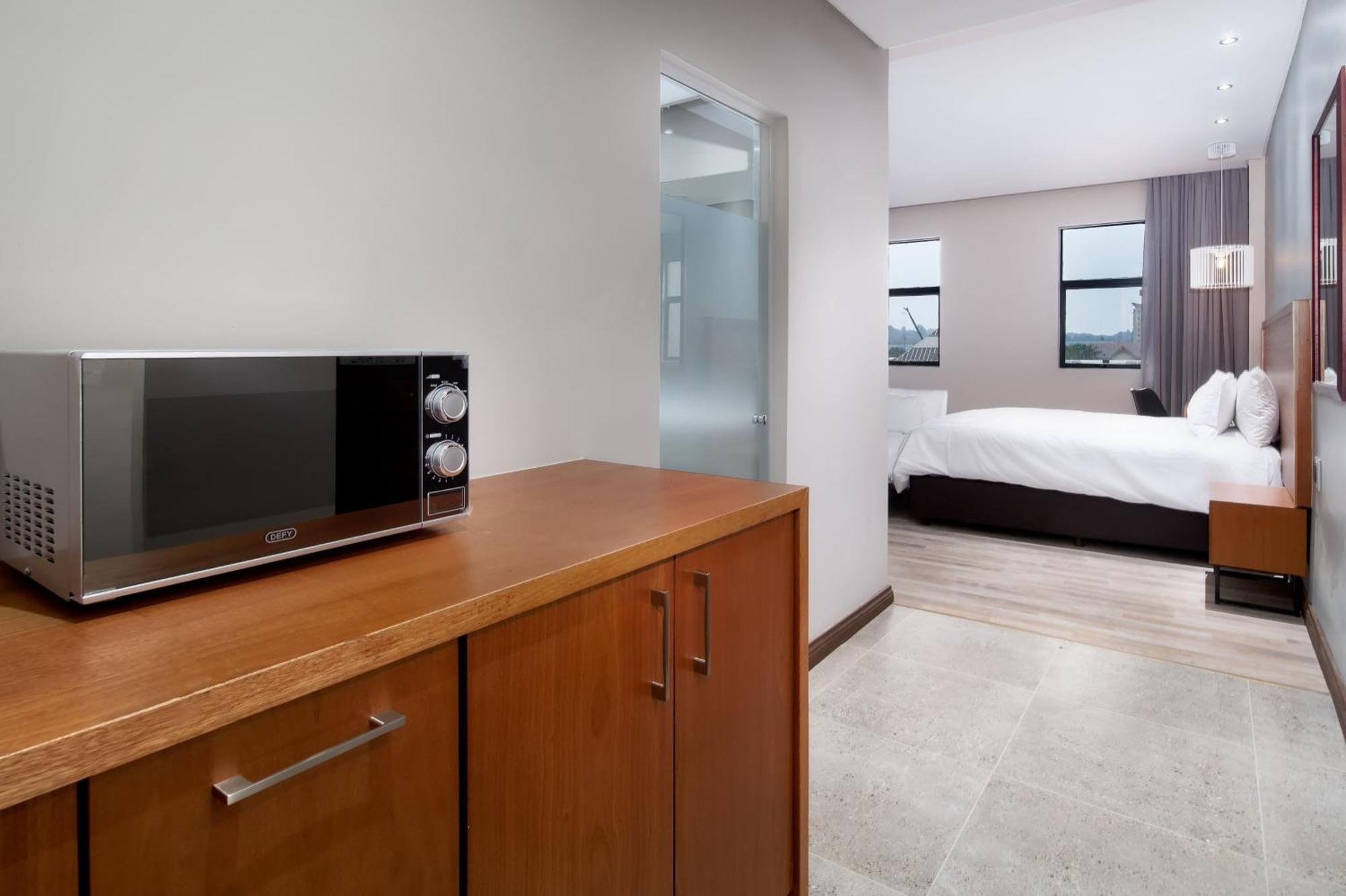 Protea Hotel By Marriott Pretoria Hatfield ห้อง รูปภาพ