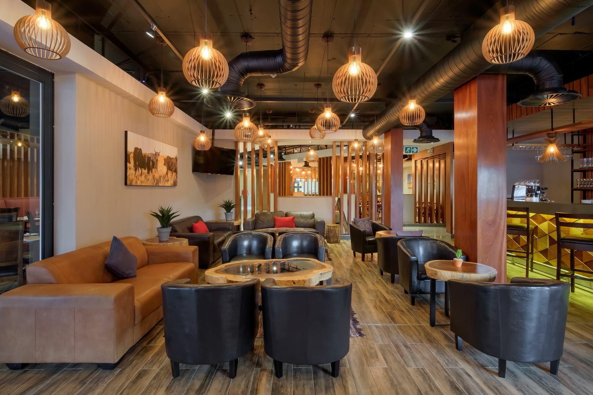 Protea Hotel By Marriott Pretoria Hatfield ภายนอก รูปภาพ